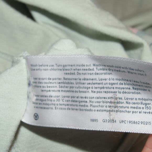 Carter’s Green Penguin Graphic Girls Long Sleeve T-Shirt - Picture 7 of 7